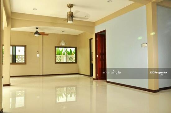 ให้เช่า บ้านเดี่ยว2ชั้น 50ตรว. 5ห้องนอน ห้องครัวบิวท์อิน อยู่ถนน ประดิษฐ์มนูธรรม(เลียบด่วนรามอินทรา)ใกล้ตลาดนัดเลียบด่วน ให้เช่า20,000/เดือน